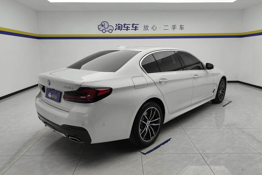 BMW BMW 5-Series
