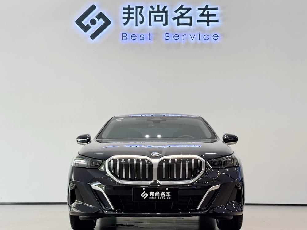 BMW BMW 5-Series