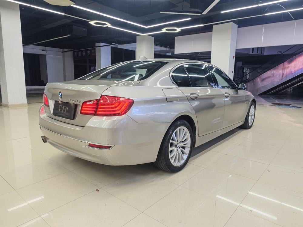 BMW BMW 5-Series