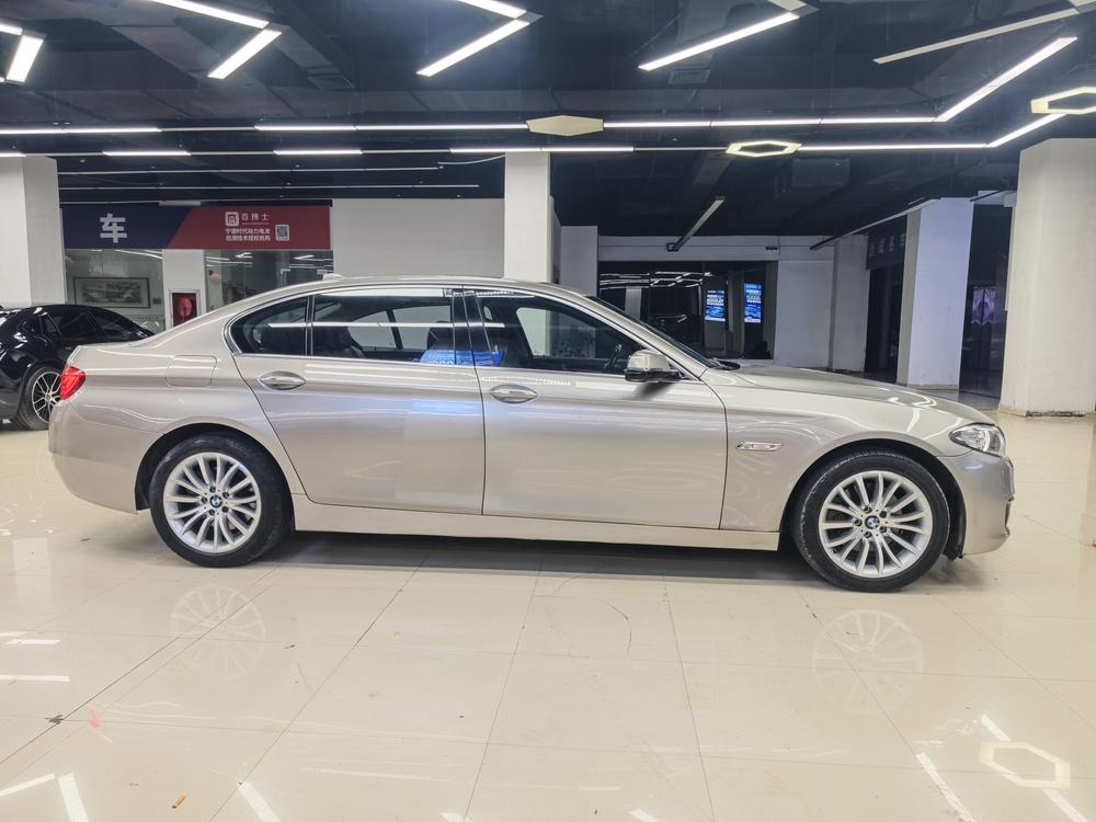 BMW BMW 5-Series