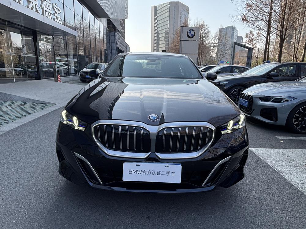 BMW BMW 5-Series