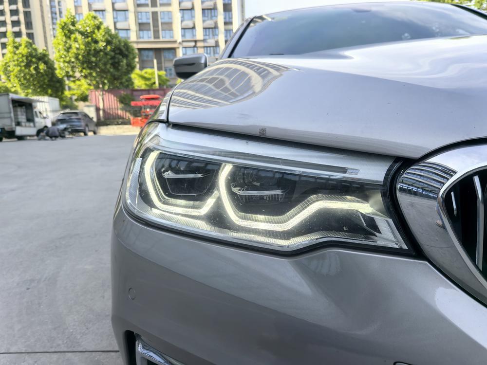 BMW BMW 5-Series