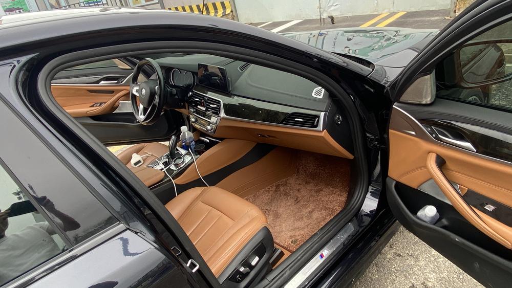 BMW BMW 5-Series