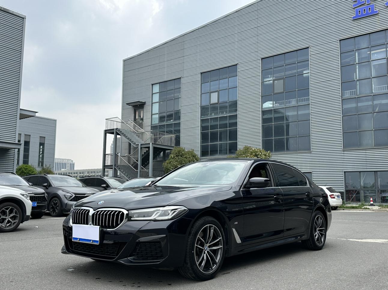 BMW BMW 5-Series