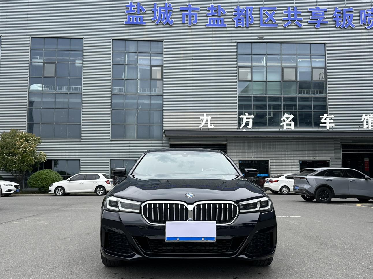 BMW BMW 5-Series