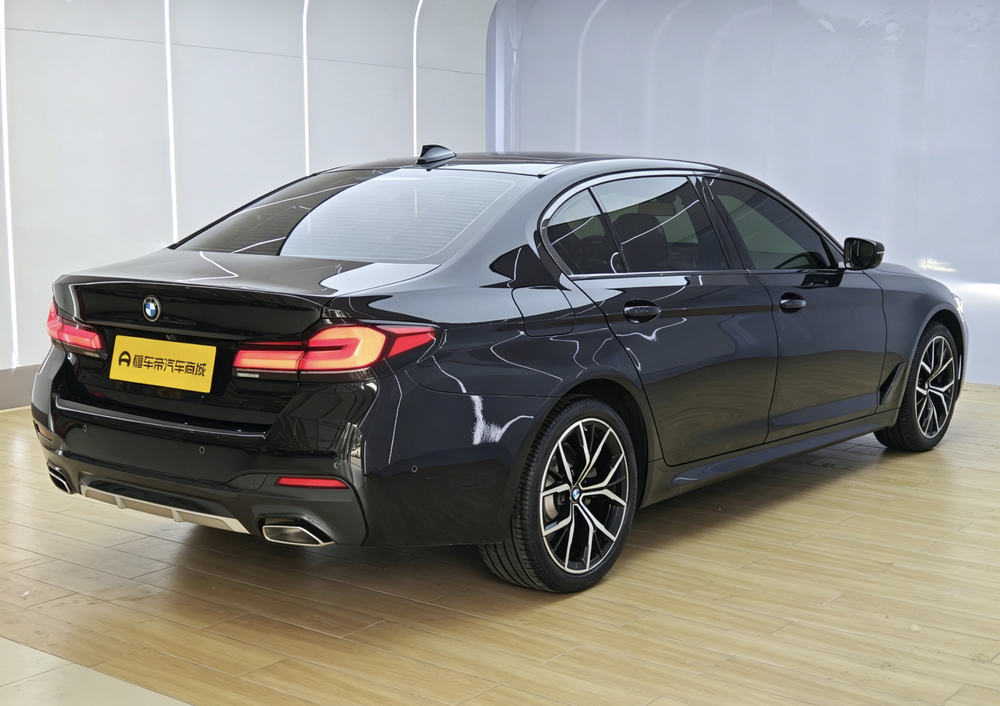 BMW BMW 5-Series