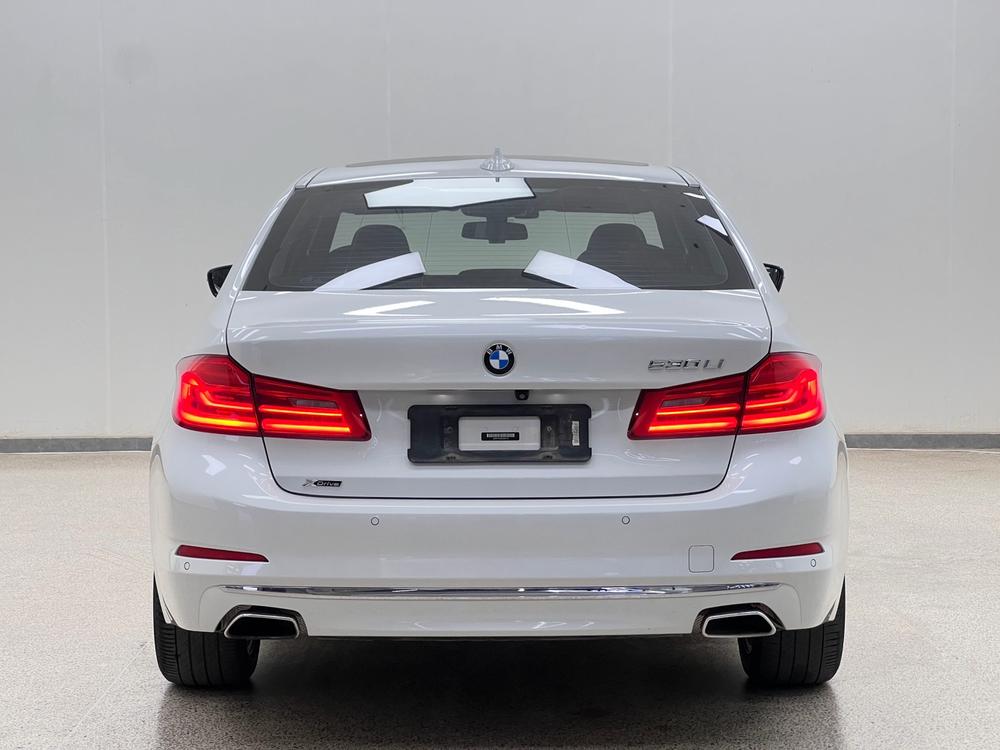 BMW BMW 5-Series