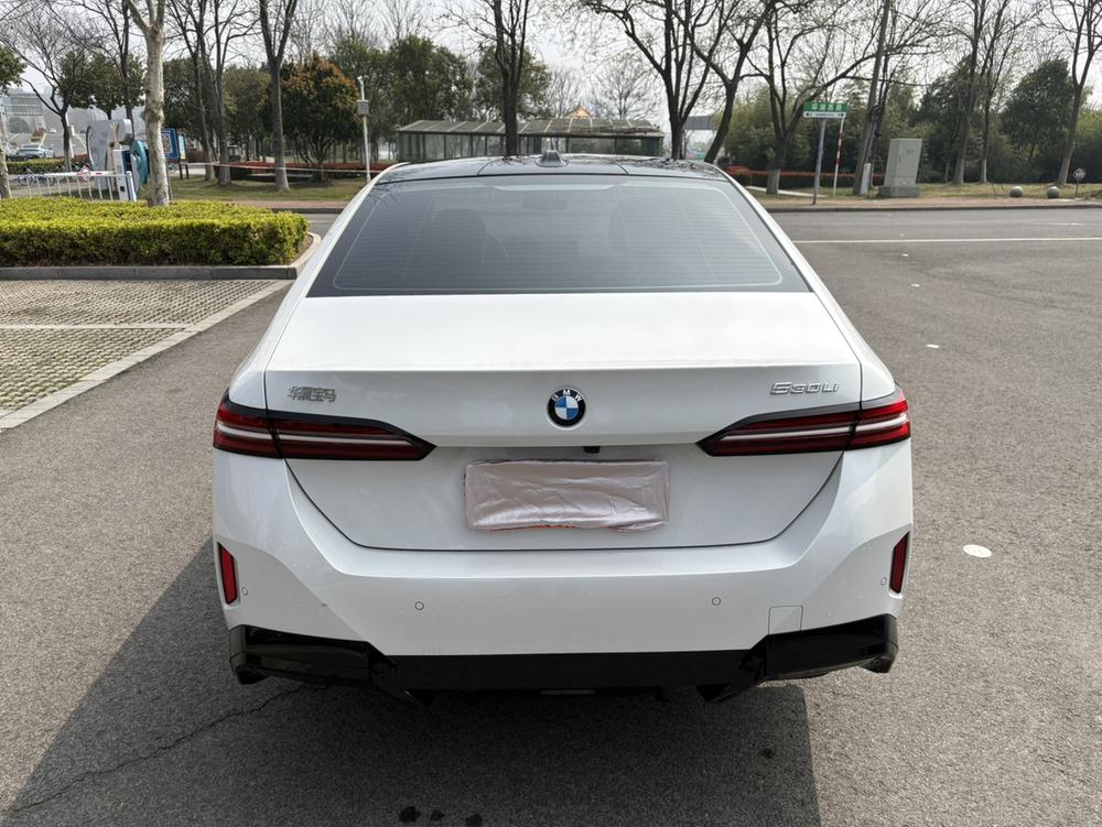 BMW BMW 5-Series