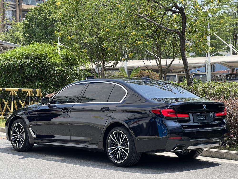 BMW BMW 5-Series