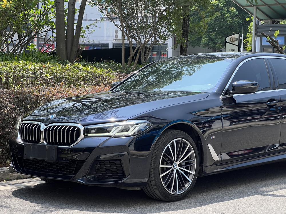 BMW BMW 5-Series