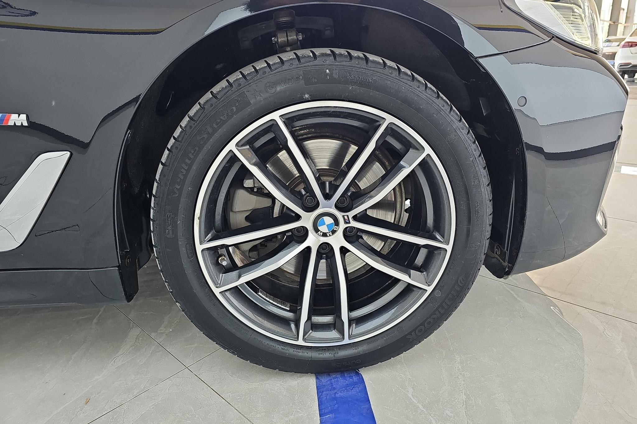 BMW BMW 5-Series