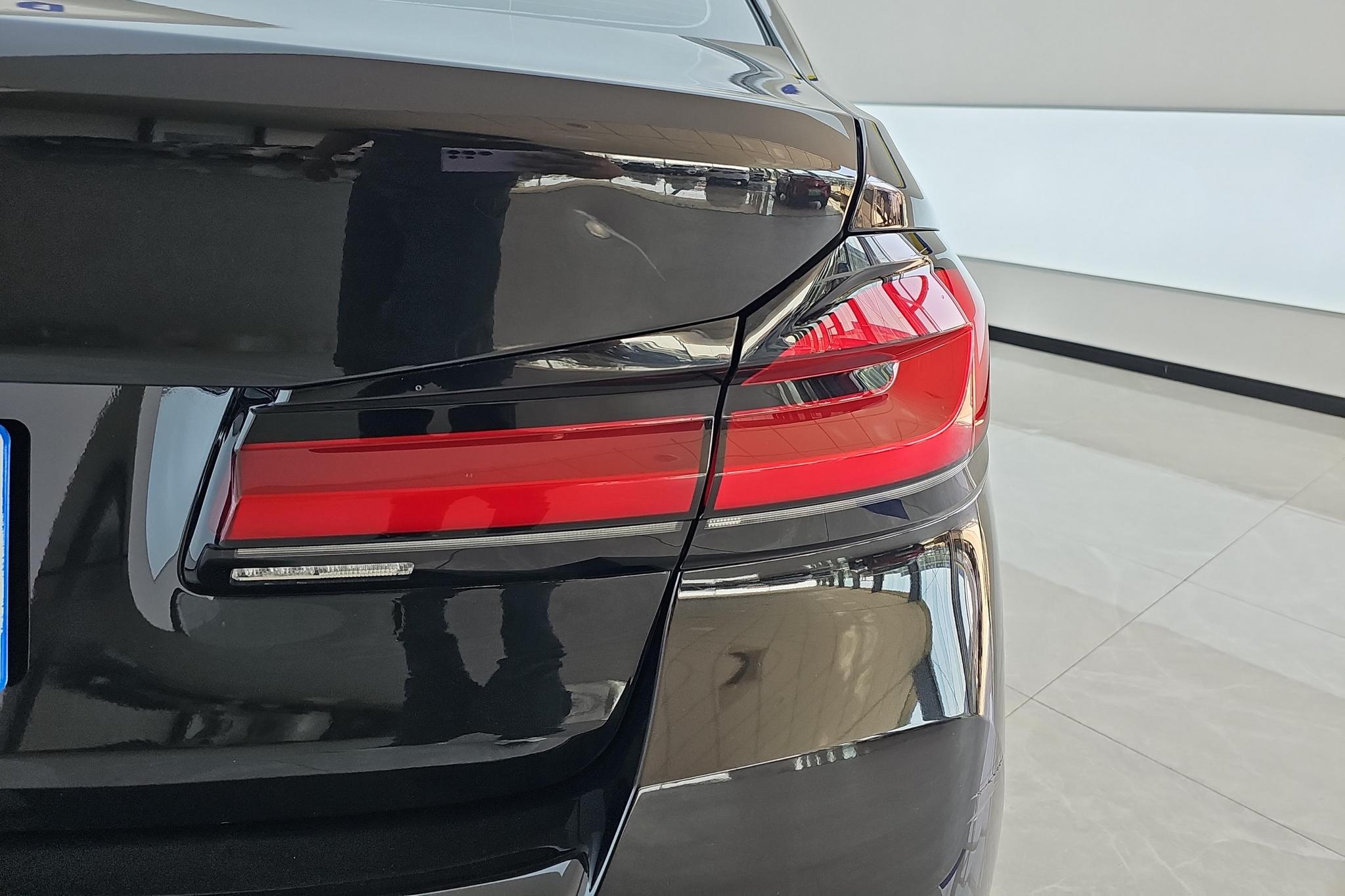 BMW BMW 5-Series
