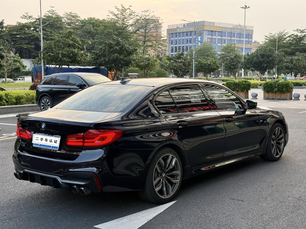 BMW BMW 5-Series