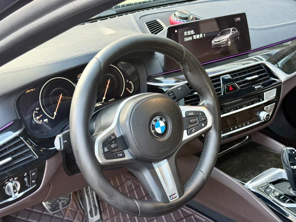 BMW BMW 5-Series