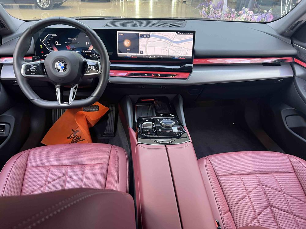 BMW BMW 5-Series