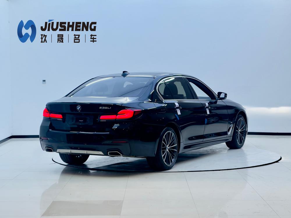 BMW BMW 5-Series