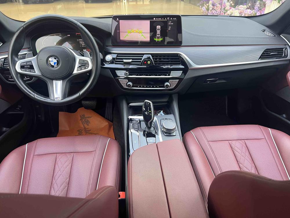 BMW BMW 5-Series