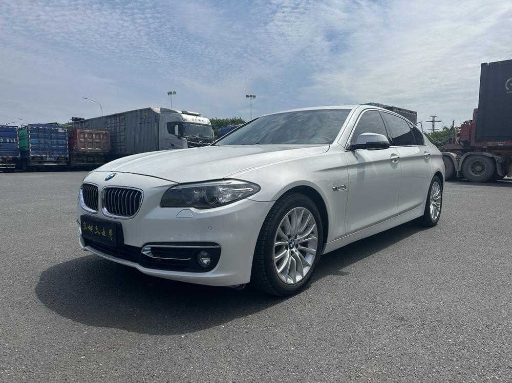 BMW BMW 5-Series