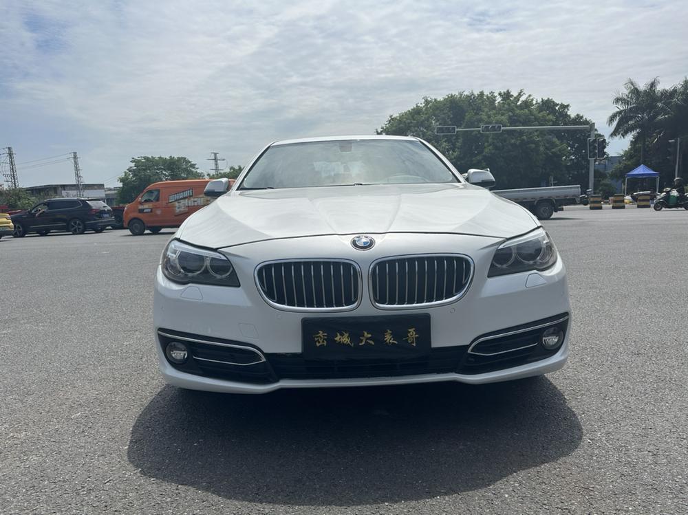 BMW BMW 5-Series