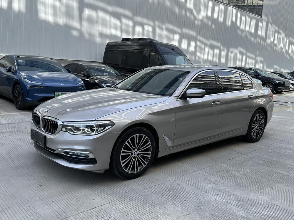 BMW BMW 5-Series