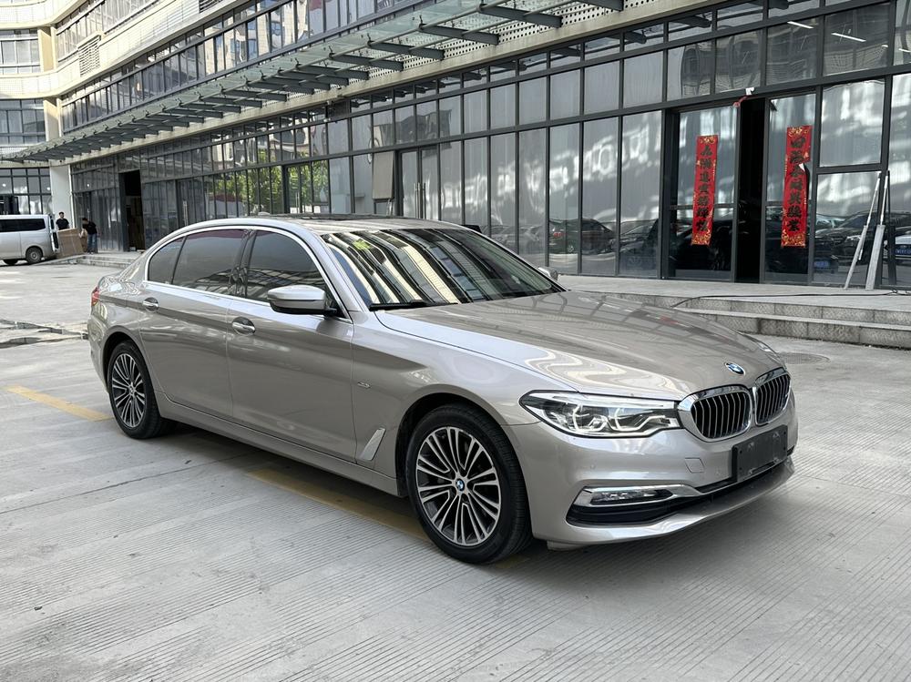 BMW BMW 5-Series