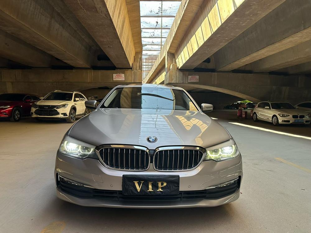 BMW BMW 5-Series