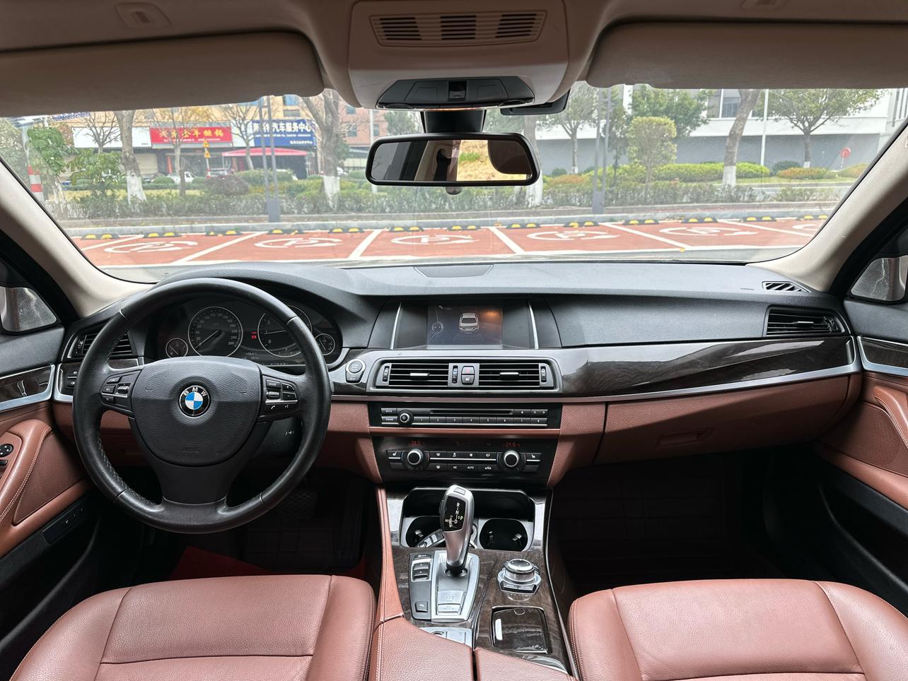 BMW BMW 5-Series
