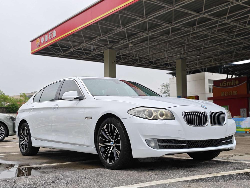 BMW BMW 5-Series