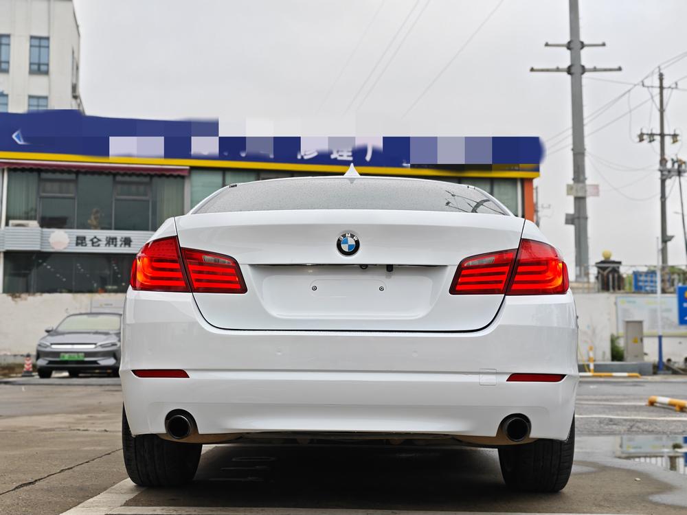 BMW BMW 5-Series