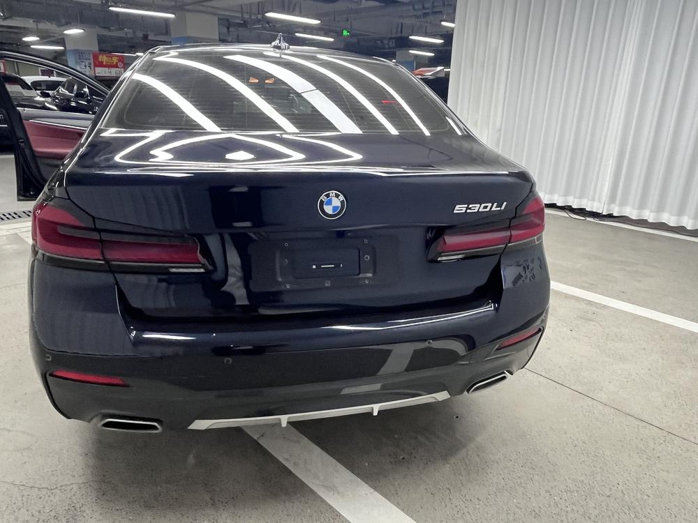BMW BMW 5-Series