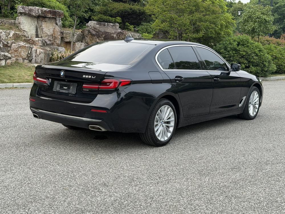 BMW BMW 5-Series