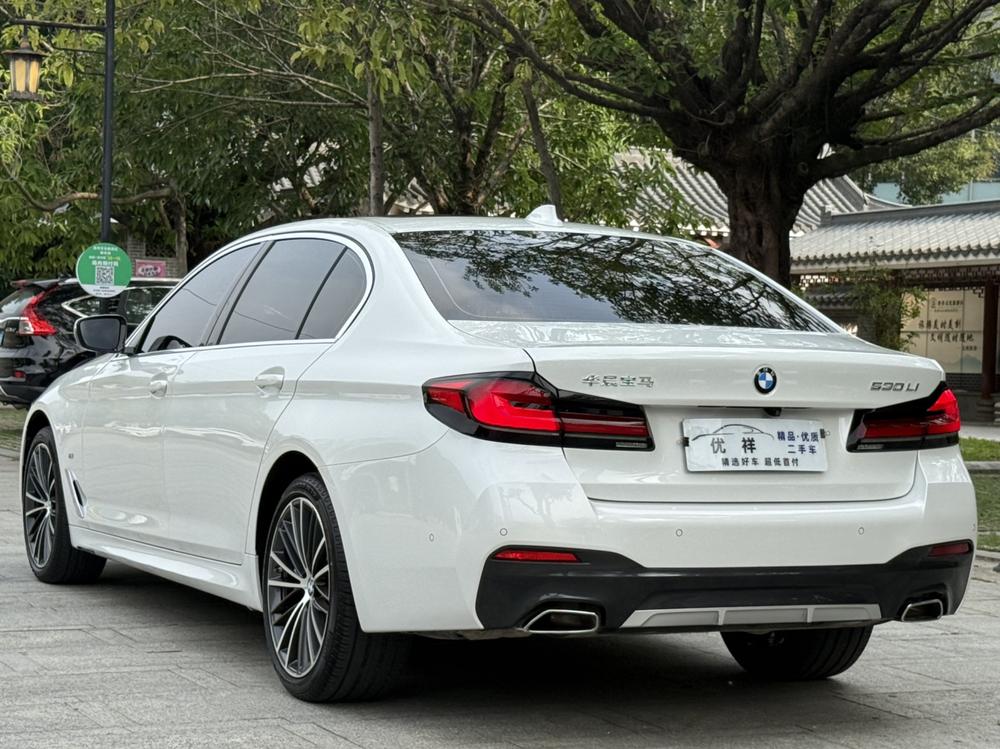 BMW BMW 5-Series