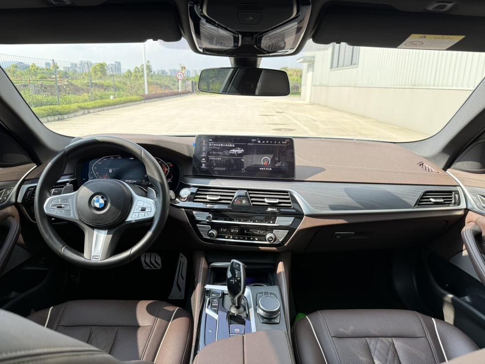 BMW BMW 5-Series