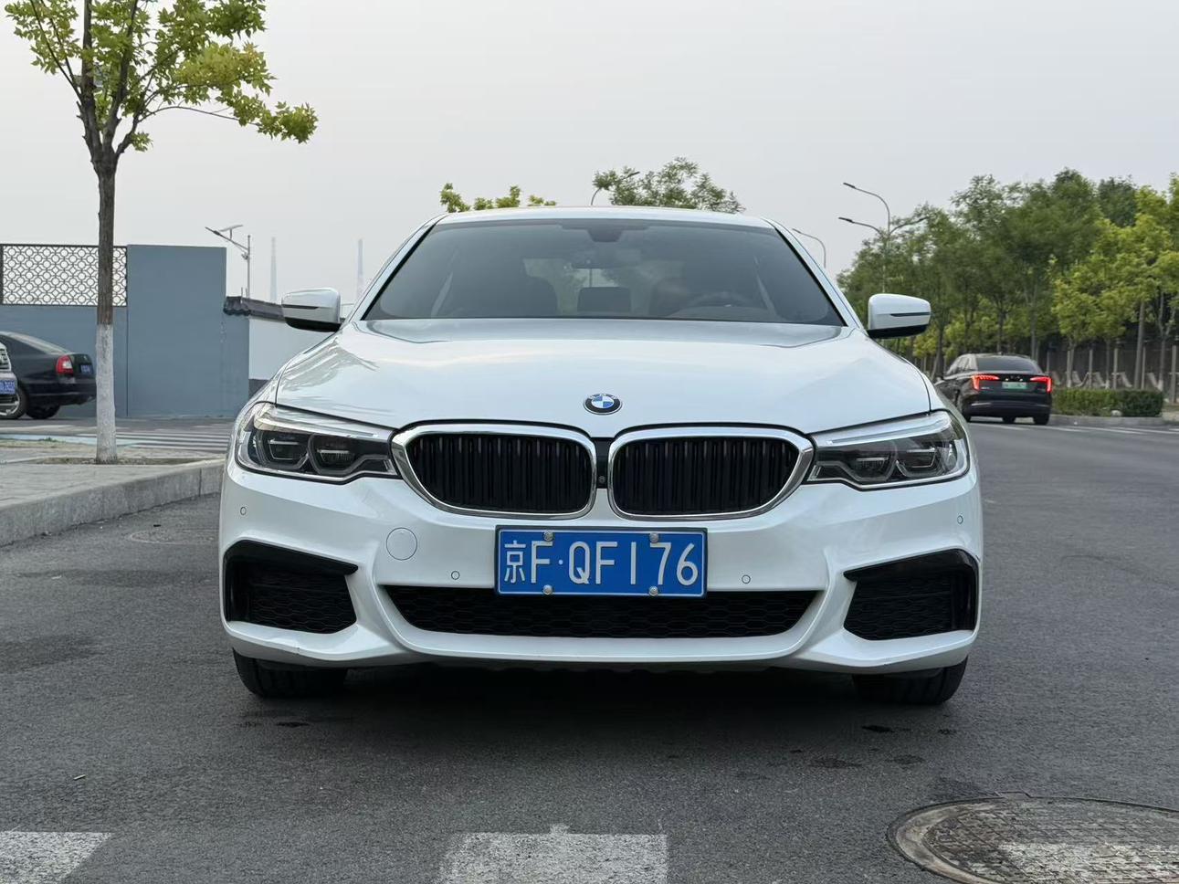 BMW BMW 5-Series