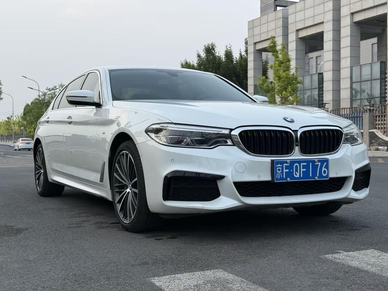 BMW BMW 5-Series