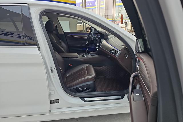 BMW BMW 5-Series