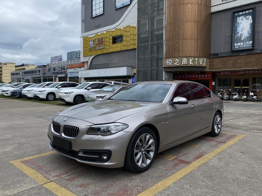 BMW BMW 5-Series