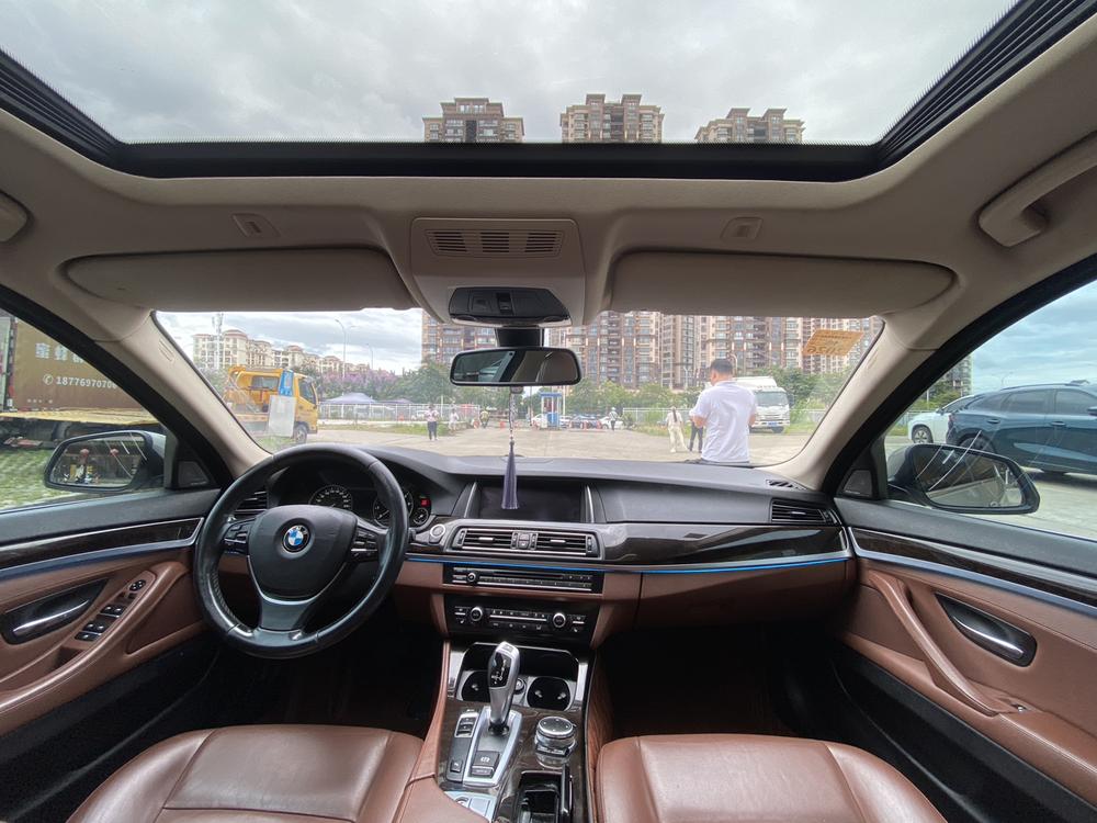 BMW BMW 5-Series