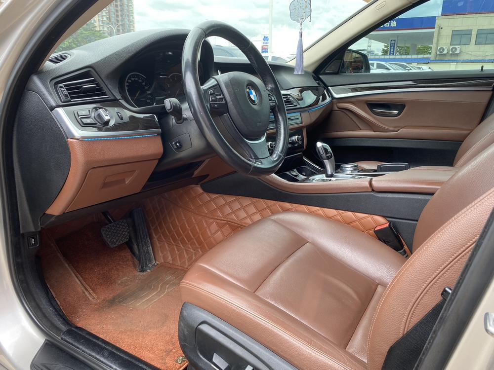 BMW BMW 5-Series