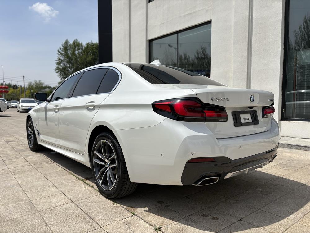 BMW BMW 5-Series