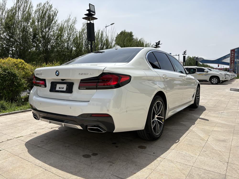 BMW BMW 5-Series
