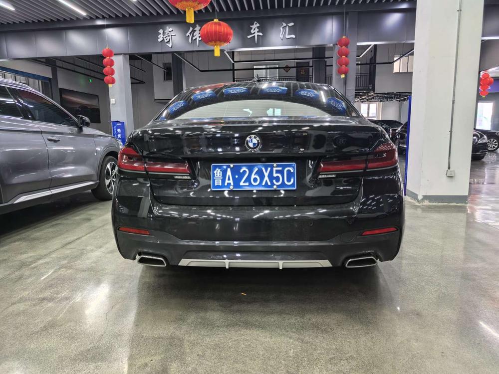 BMW BMW 5-Series