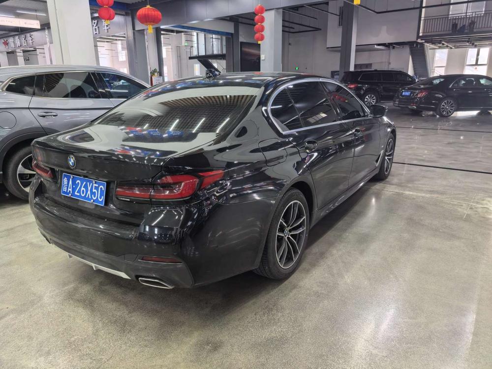 BMW BMW 5-Series