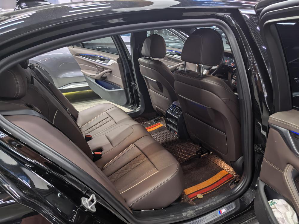 BMW BMW 5-Series