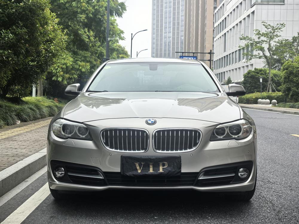 BMW BMW 5-Series