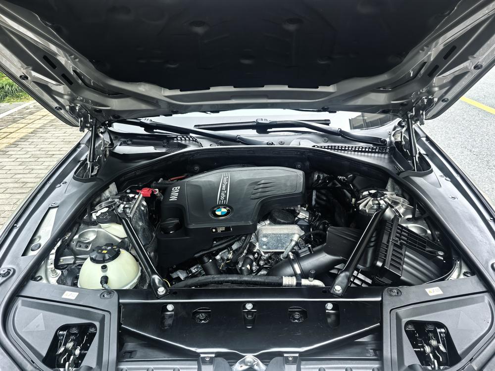 BMW BMW 5-Series