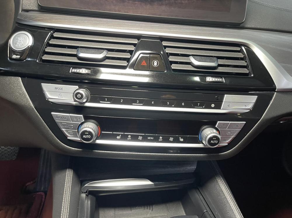 BMW BMW 5-Series