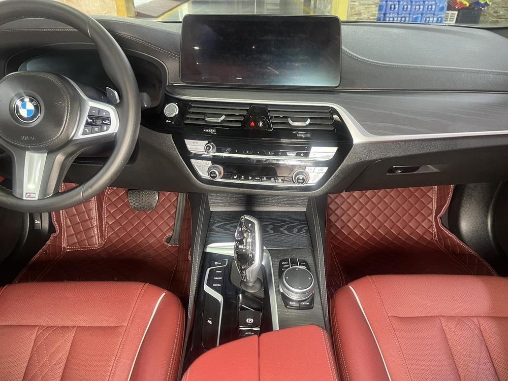 BMW BMW 5-Series