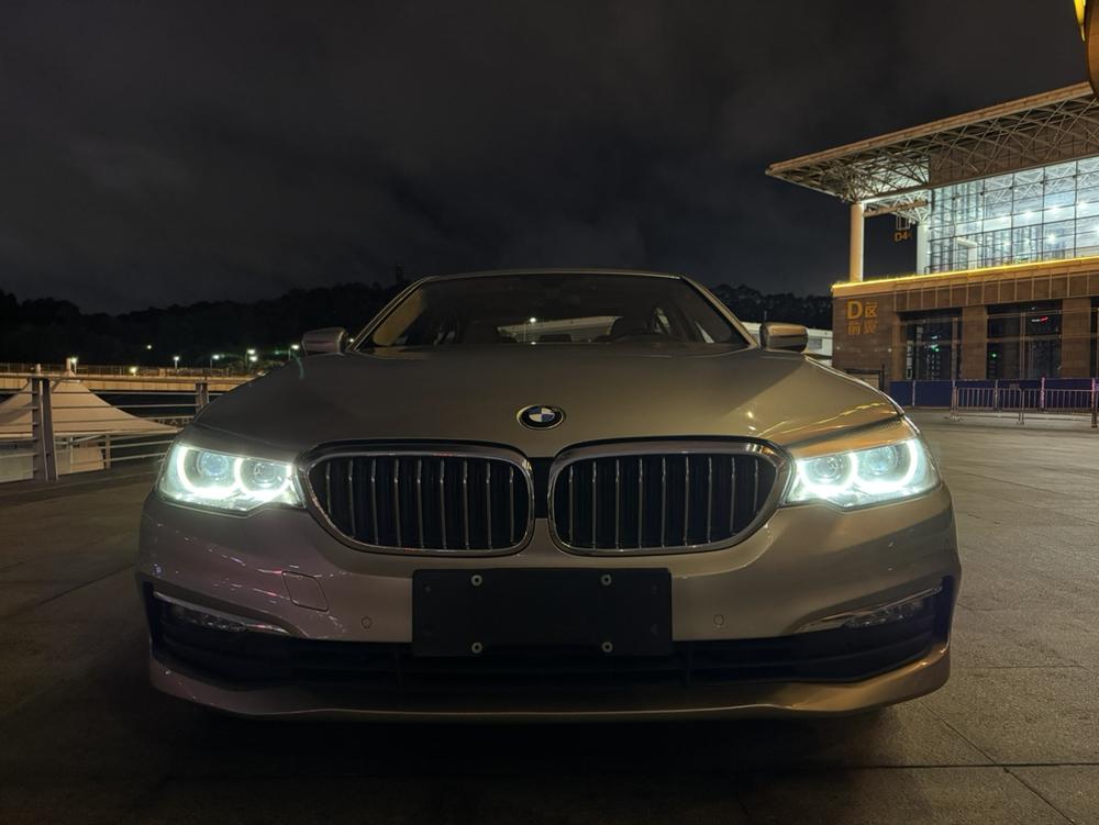BMW BMW 5-Series
