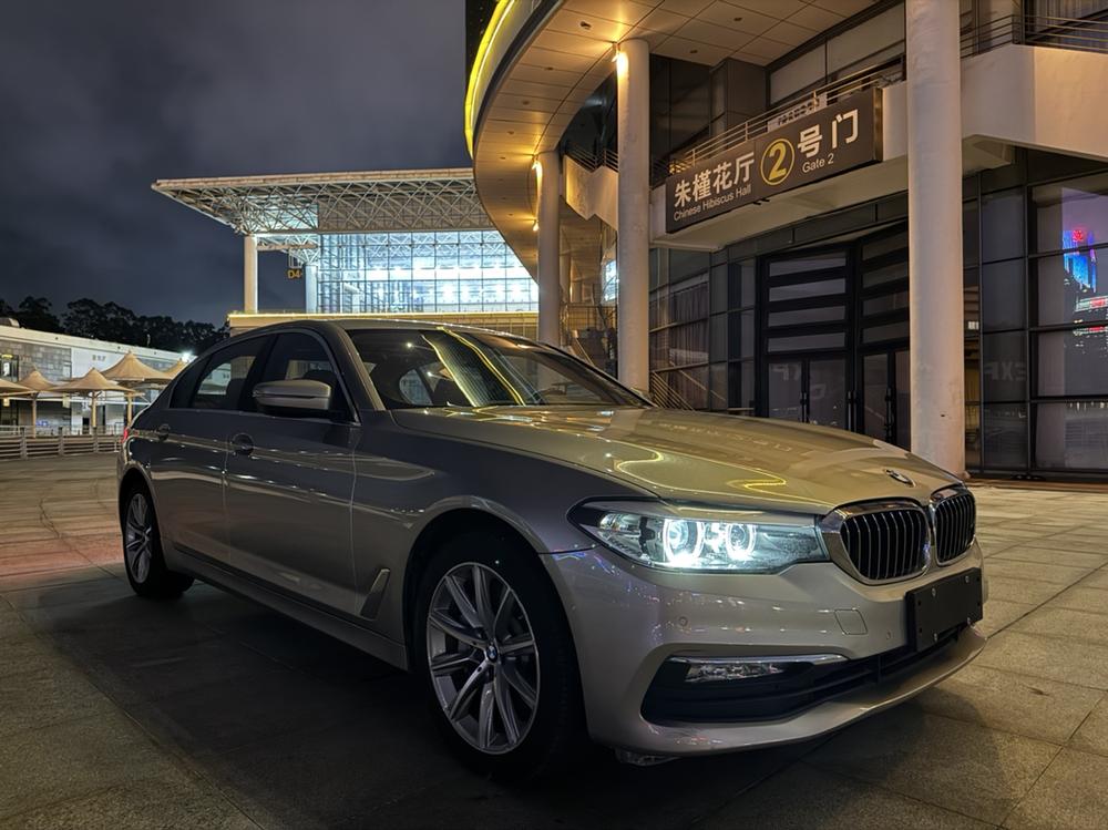 BMW BMW 5-Series